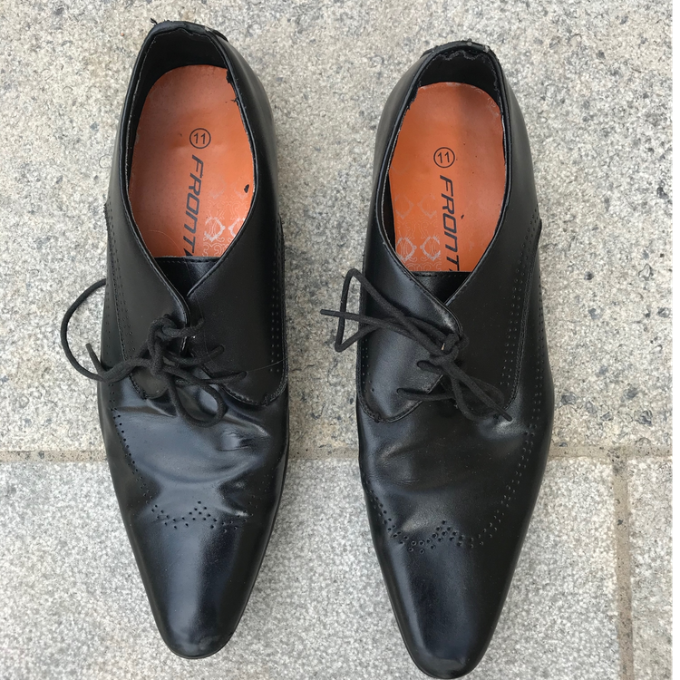 cover art for Lou - A Mile in My Shoes