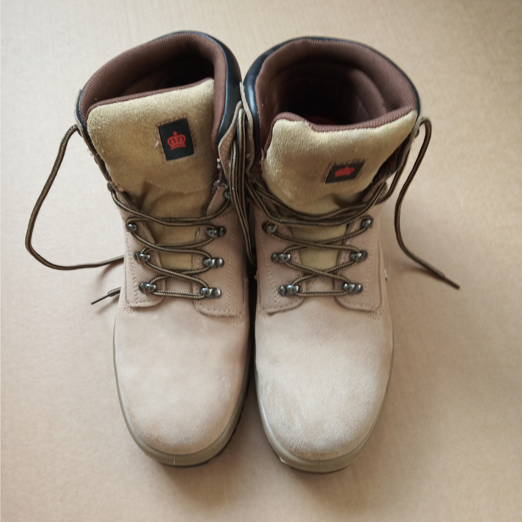 cover art for Simon Peterffy - A Mile in My Shoes