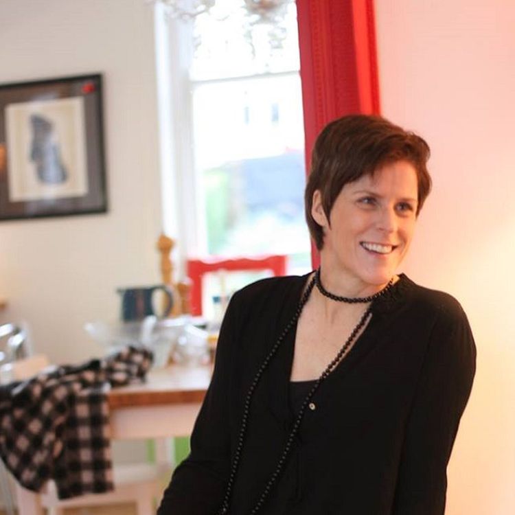 cover art for Little Atoms 405 - Helen Fitzgerald's Viral