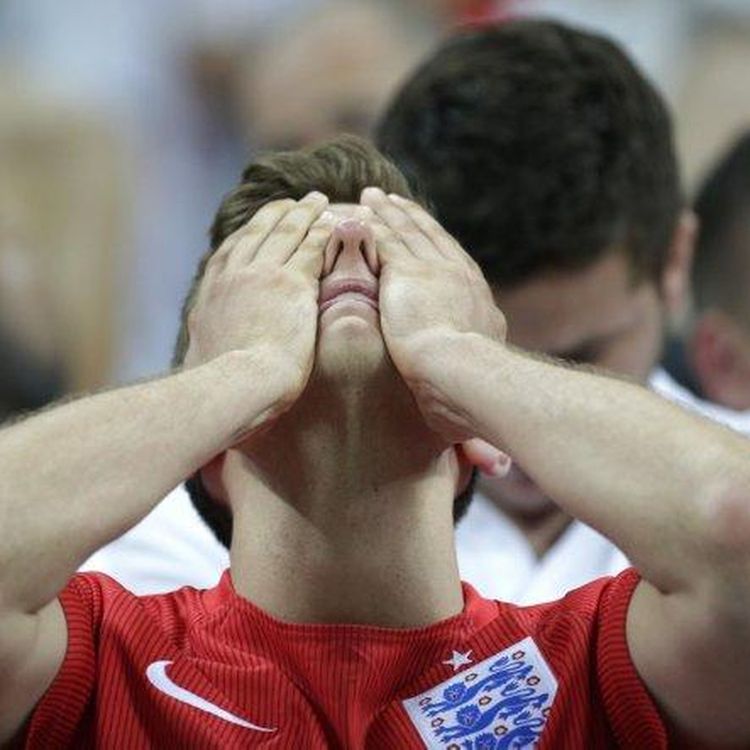 cover art for Season 4 Podcast 24 - Gareth Bale going bald & schizophrenic England fans | @GT4ABL