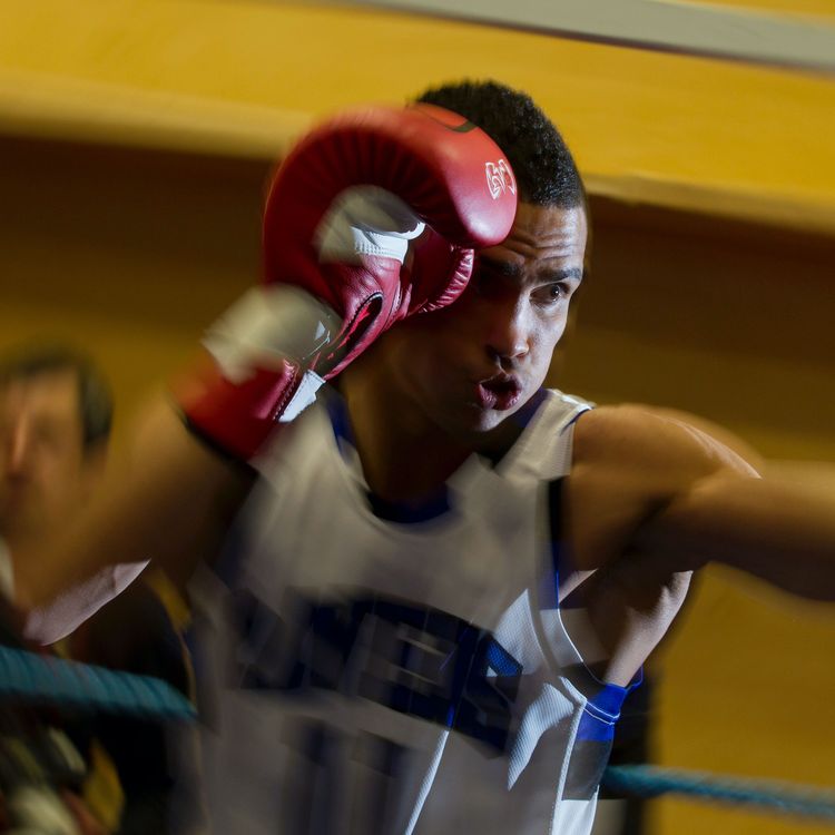 cover art for Bitesize: Anthony Agogo's route into professional boxing