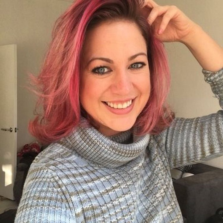 cover art for 18. Sausage Rolls - Emotional Eating & Vulnerability with Felicity Morse.