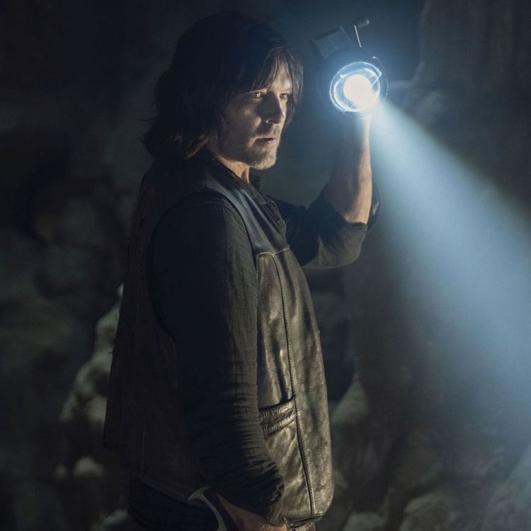 cover art for The Walking Dead 10x9 - Squeeze (Podcast zum Auftakt von 10B)