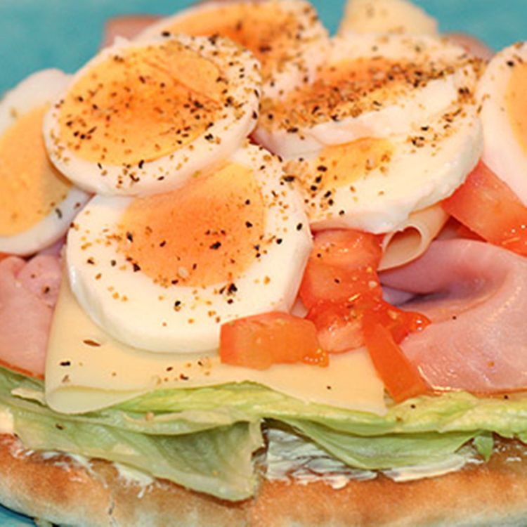 cover art for #116 - Hockey Player Goes Crackers, Bergkamp Eats Egg Mackas