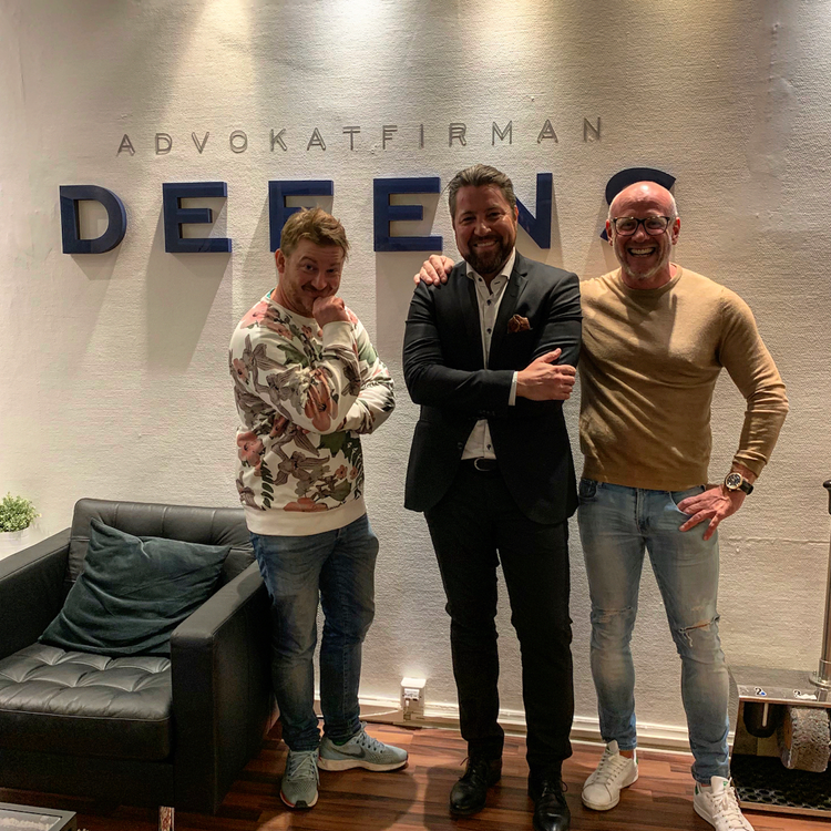 cover art for #78 Superadvokaten Anton Strand svarar på kriminella frågor!