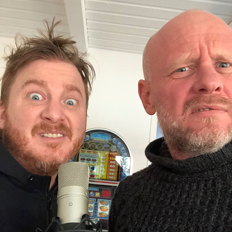 cover art for #35 Lyssnarfrågor! Peder & Mackan reder ut årets frågetecken och bjuder på fest!