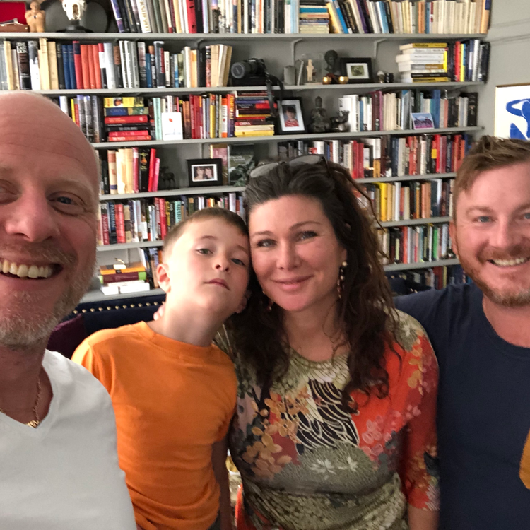 cover art for Dominica Peczynski, om 25 år som kändis och entreprenör