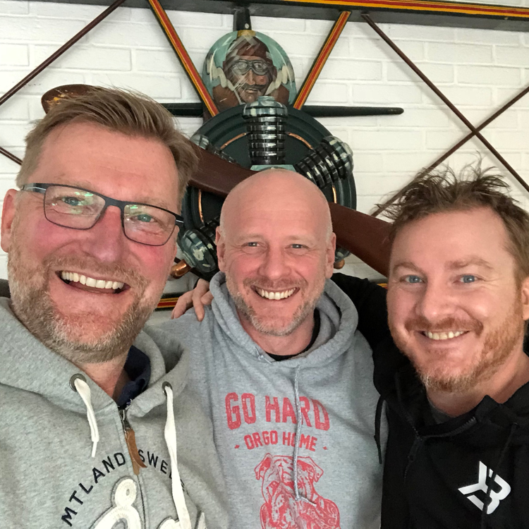 cover art for #8 Janne Blomqvist skvallrar om Formel 1, Världens bästa och sämsta F1-förare utses