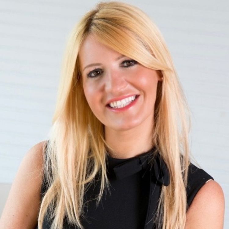 cover art for ¿Cómo construir tu equipo desde cero? por Silvia Escámez