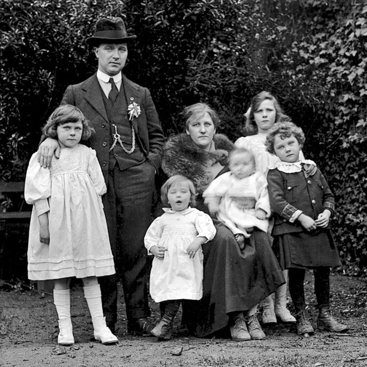 cover art for 29 – The Murder of Tomas Mac Curtain