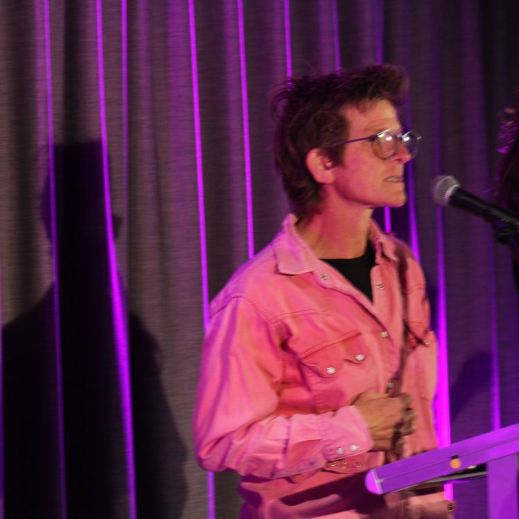 cover art for 125 Virginia Seymour - Survivor turns Macgyver