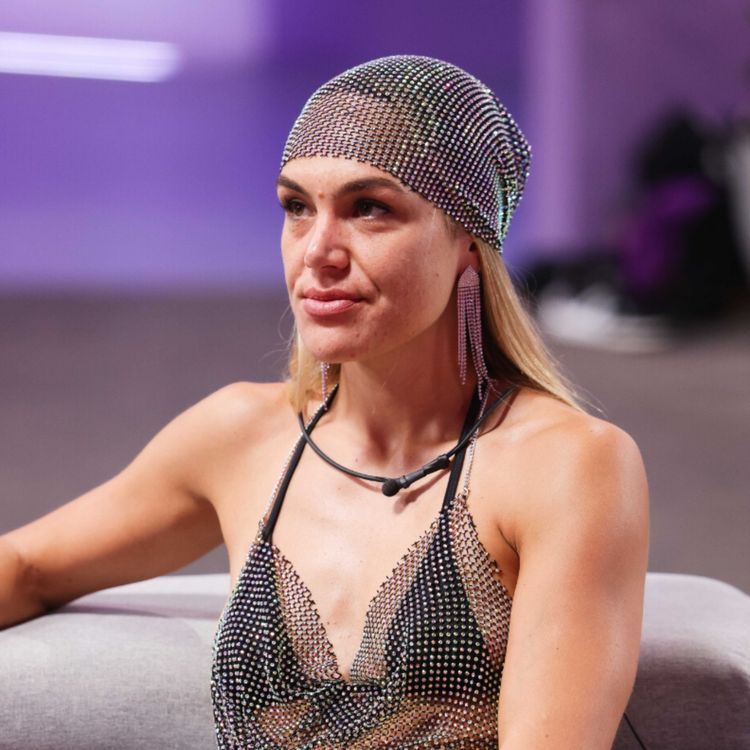 cover art for EXIT INTERVIEW | Big Brother intruder JULES defends Estelle after Tim's explosive tweets #BBAU