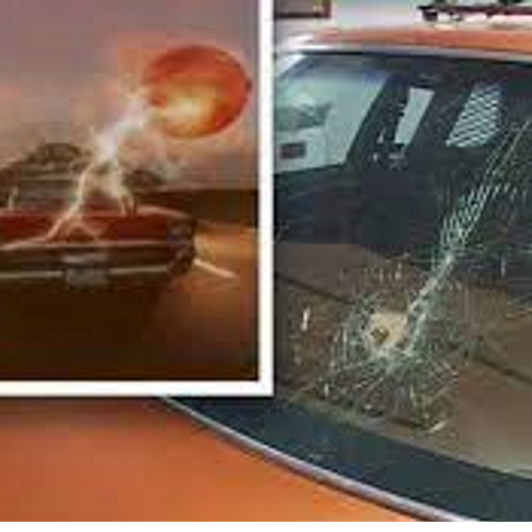 cover art for Something just hit my car! (the 1979 Val Johnson UFO encounter)