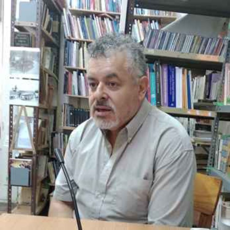 cover art for Con el Profesor Pedro Amarillo hablamos de Danzas Tradicionales y Periconazos