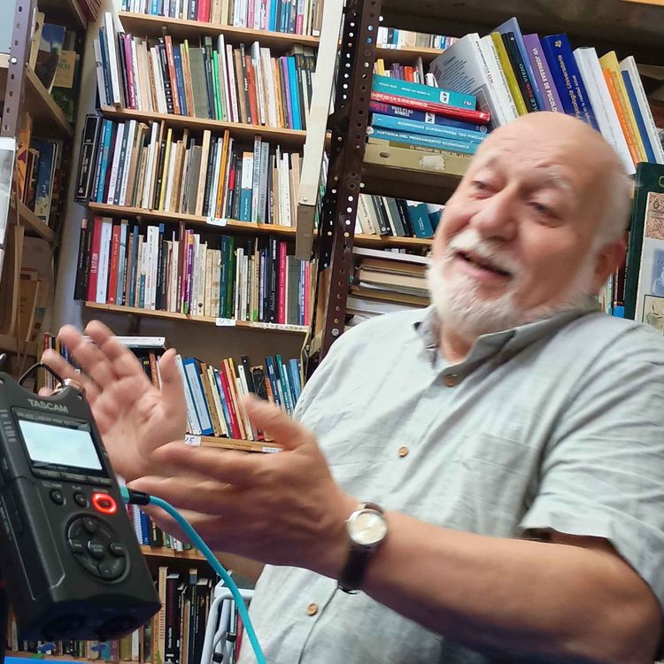 cover art for Diego Artucio     Entre la Docencia y la Actuacion