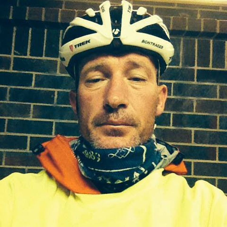 cover art for RaceWire - Talking TransAM Bike Race with Ireland's Donncha Cuttriss