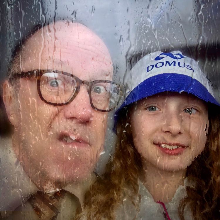 cover art for Ukulule, en galen meterolog och Roger från Macken