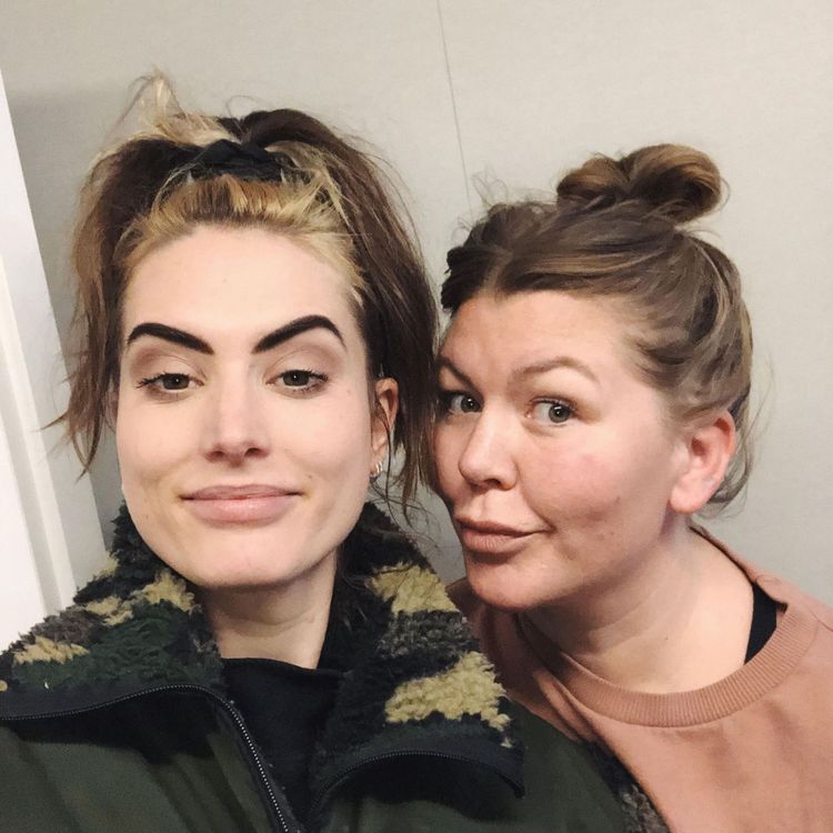 cover art for #113 11 års åldersskillnad – med Hannah Arnhög