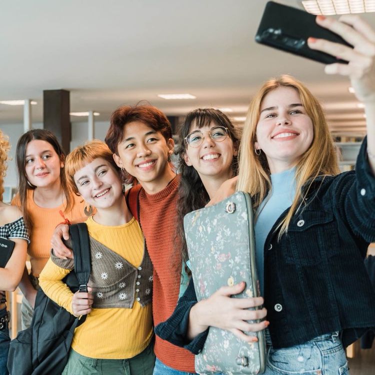 cover art for Mit Optimismus ins neue Jahr