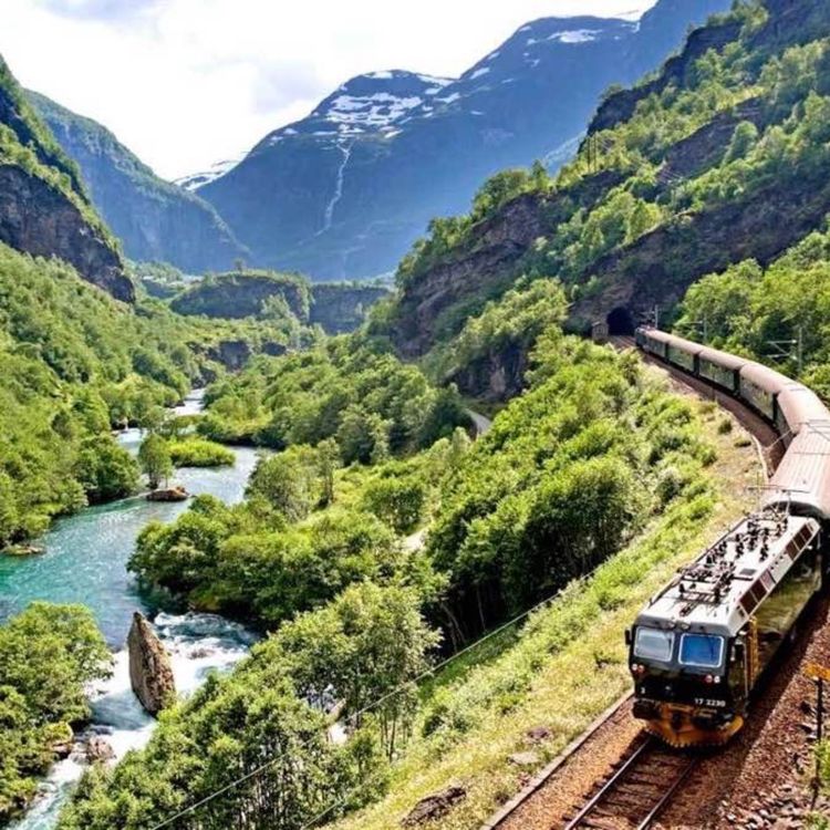 cover art for Strandet in Bergen