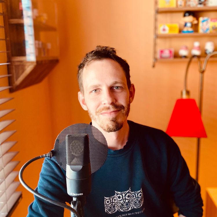 cover art for 567. Jonas Strandberg om sina 10 år i humorns tjänst