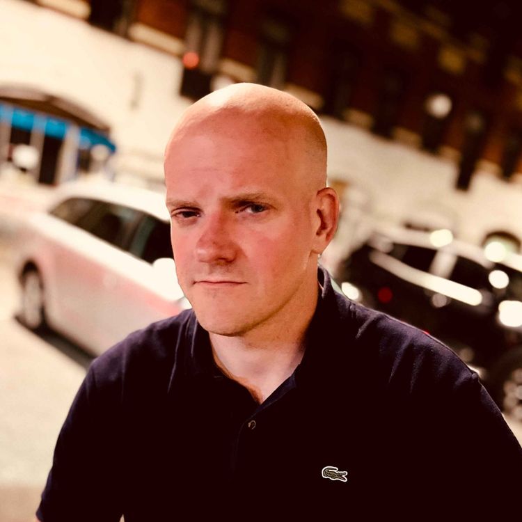 cover art for 682. Henrik Bromander om De närmaste