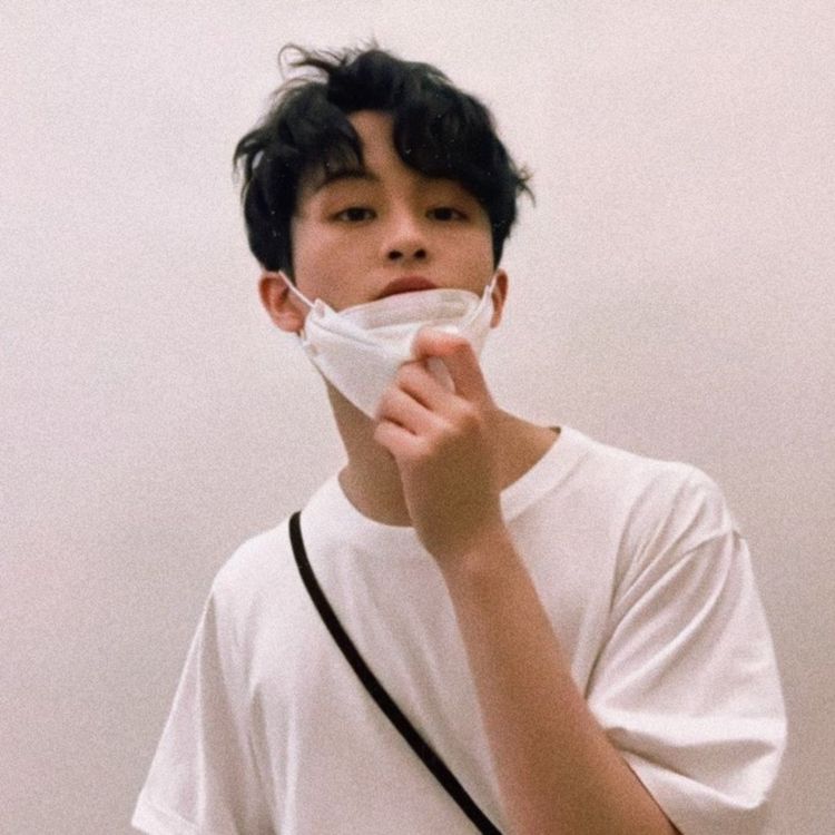 cover art for mark singing peaches by justin bieber