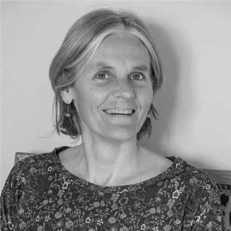 cover art for #240 Hélène Altherr-Rischmann : L'importance des fascias et de l’alimentation !