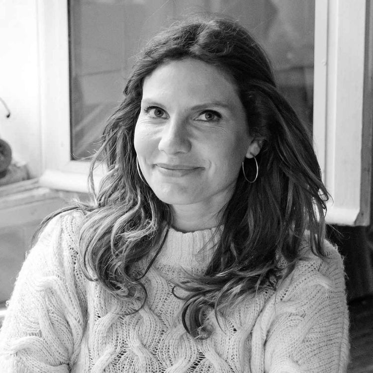 cover art for Angèle Ferreux-Maeght - Série d'été : à table avec Angèle (Ép. 2/8)  :  Par quoi remplacer les produits laitiers ? 