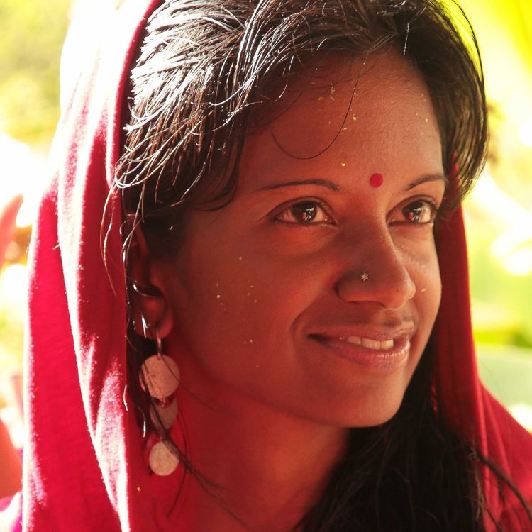 cover art for #8 Méditation - Nathalie Geetha Babouraj : Allume les couleurs à l'intérieur de toi