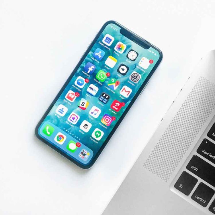 cover art for Reflecting on how we use our phones in 2022