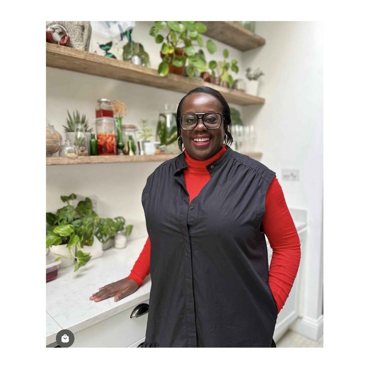 cover art for 328: Fay Reid on the menopause, not having kids, and getting strong