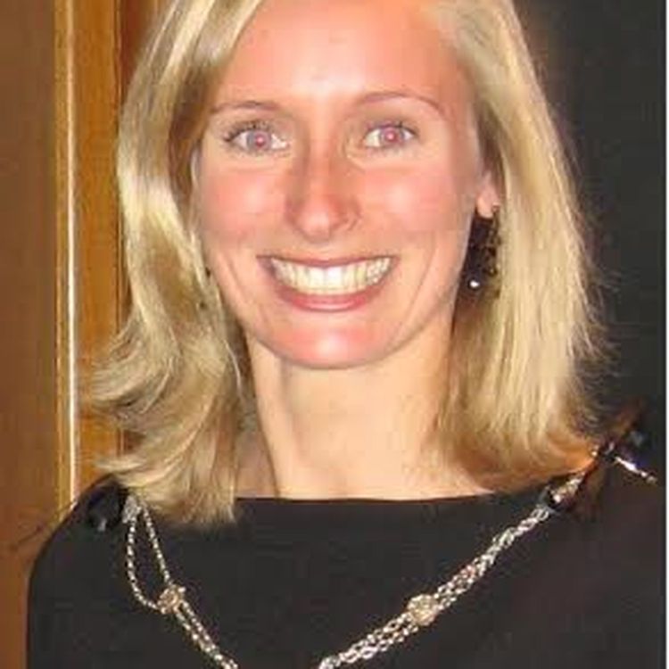 cover art for Episode 5: Pelvic Floor Special - The Derren Brown of Vajayjays