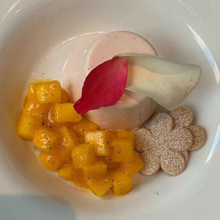 cover art for Hoovering - Episode 211: Helen Doyle