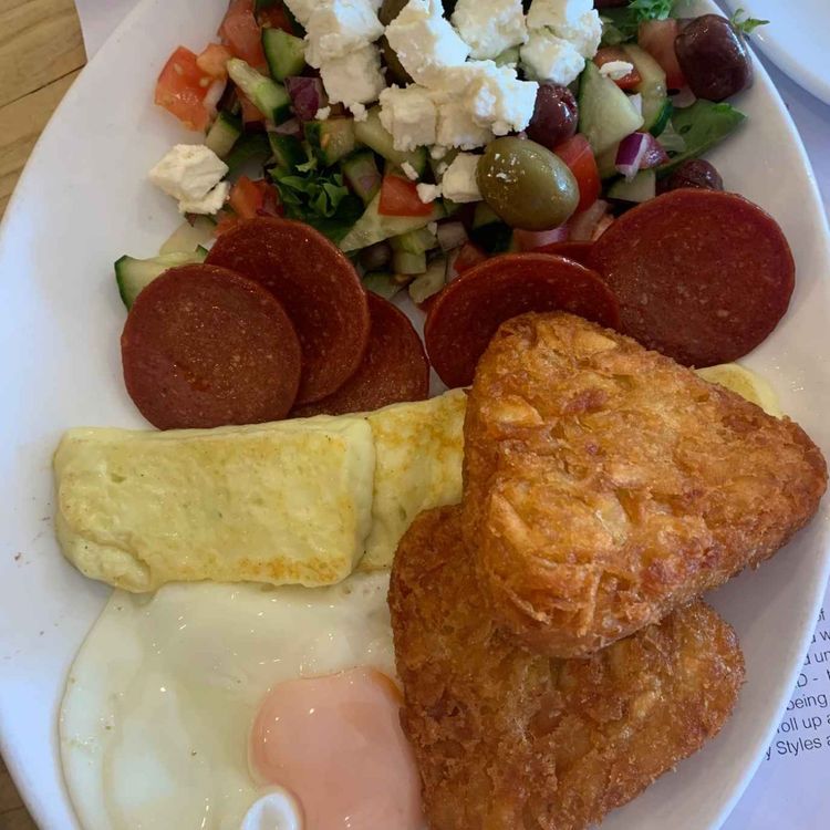 cover art for Hoovering - Episode 216: Sikisa