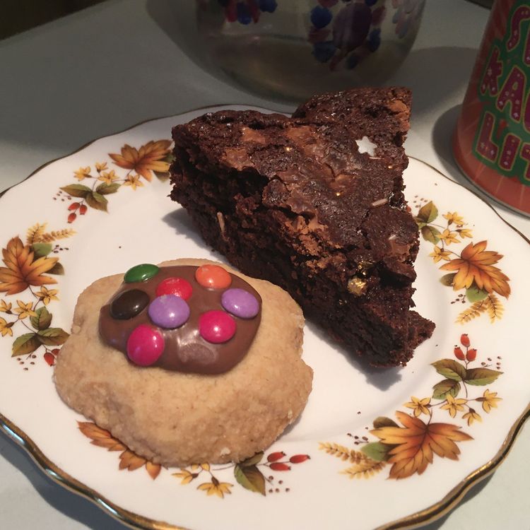 cover art for Hoovering - Episode 121: Hana Ayoob