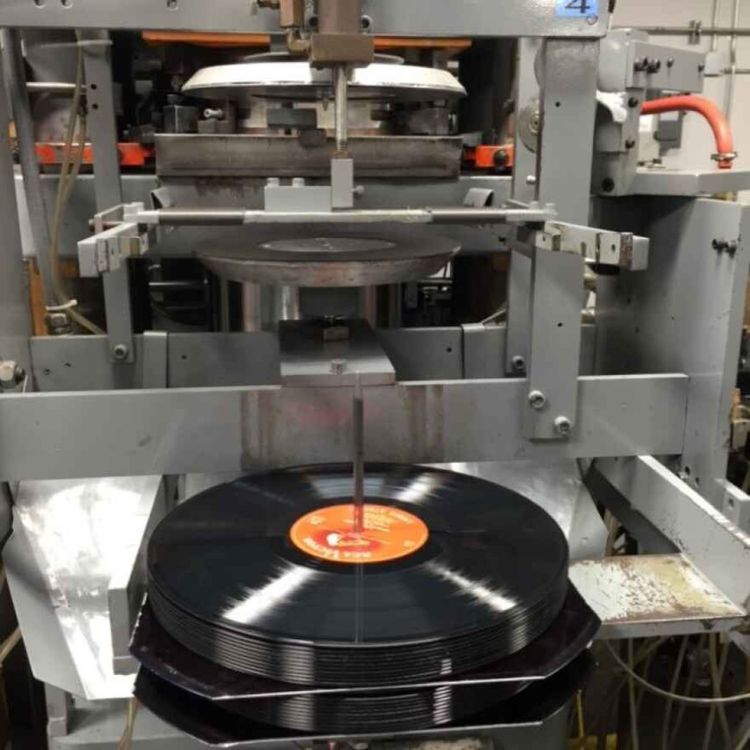 cover art for Ep 118  - Todays pressing vinyl issues