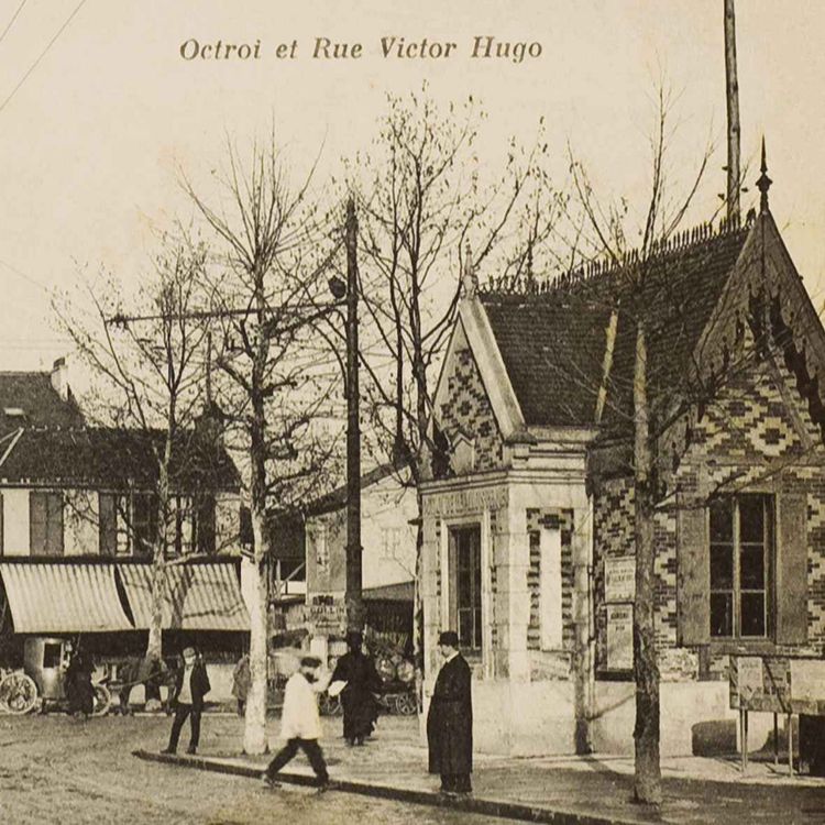 cover art for Un impot à la peau dure, aboli après-guerre, et une drôle de taxe supprimée il y a peu