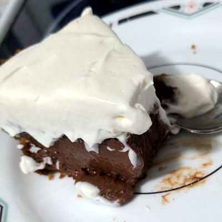 cover art for Cindy's Velvety Chocolate Icebox Pie : A Cookalong Original