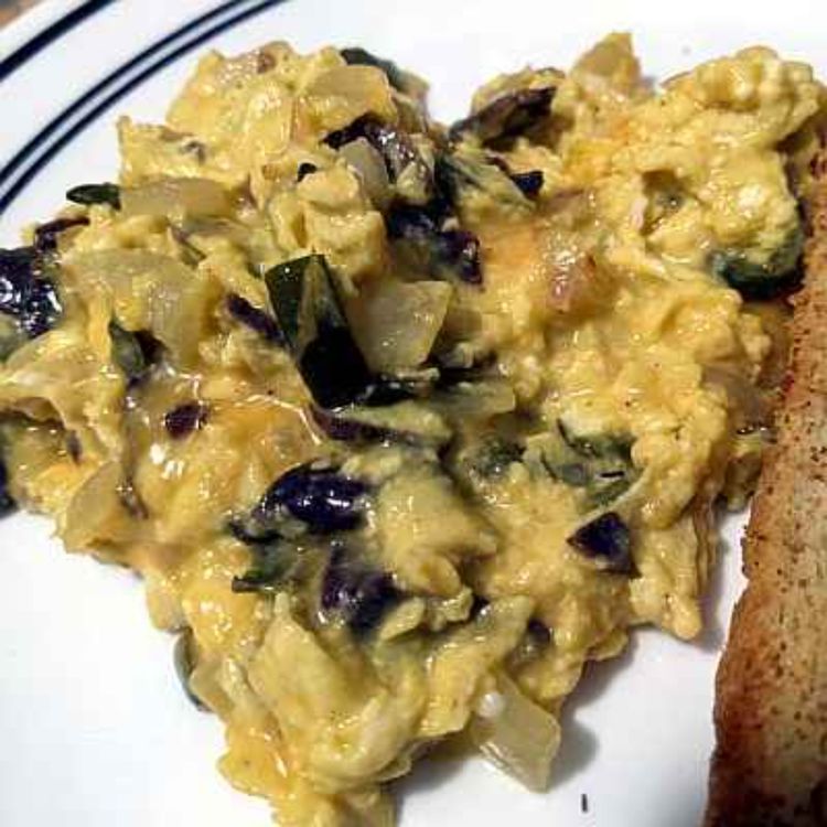 cover art for Migas: Comfort Food in 10 Minutes or Less : A Cookalong Podcast Quick Bite