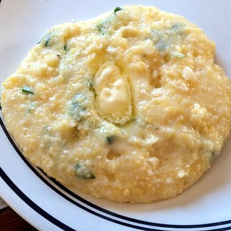 cover art for Creamy Cheddar Polenta : A Cookalong Podcast Quick Bite