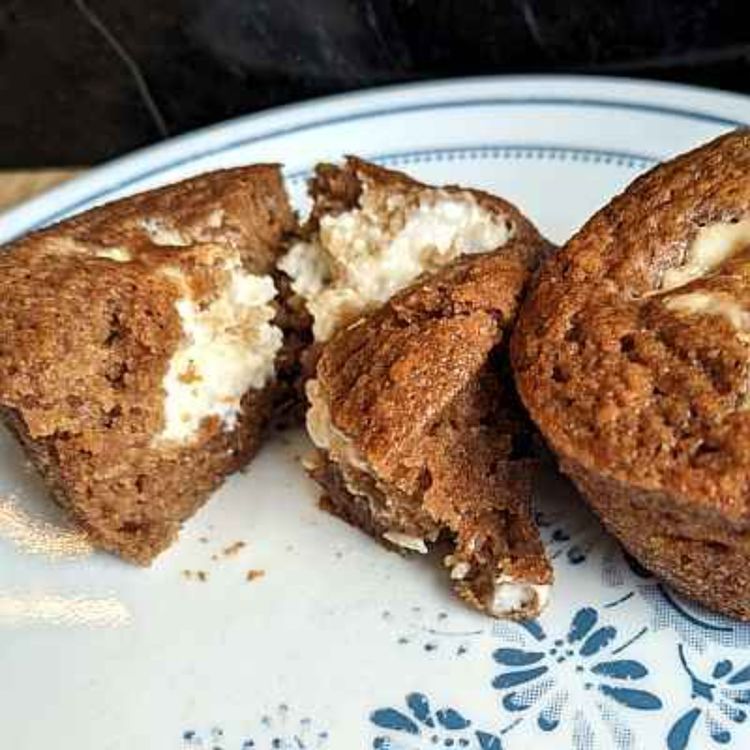 cover art for Chai-Spiced Cheesecake Muffins : What a Great Way to Start the New Year