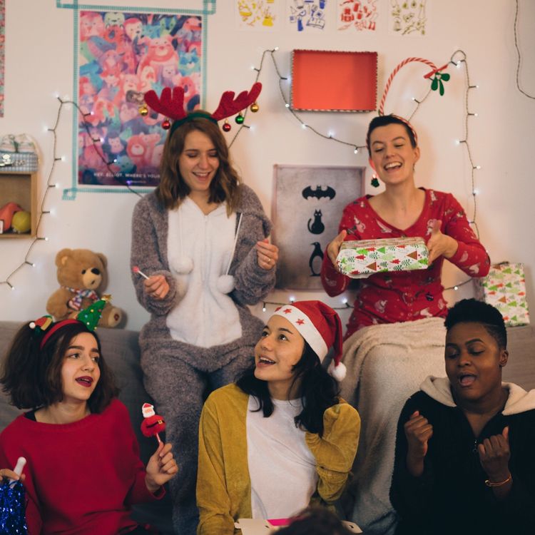 cover art for La Chanson de Noël — MBN ft. la rédac