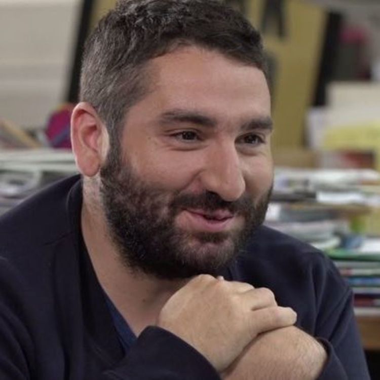 cover art for Mouloud Achour en interview : « Ce métier, c’est une façon de combattre l’ennui »