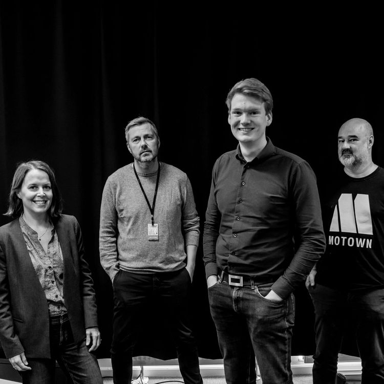 cover art for MDG-Ask banner i kirka, går i strupen på de andre miljøpartiene og slaktes for sin musikksmak