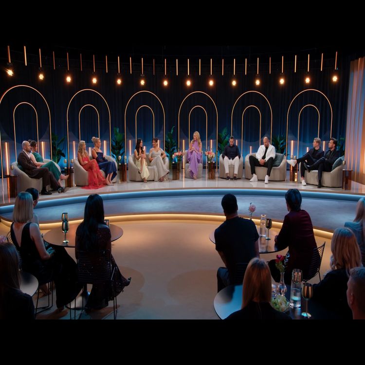 cover art for En grej till: Love is Blind s03 – Återträffen!