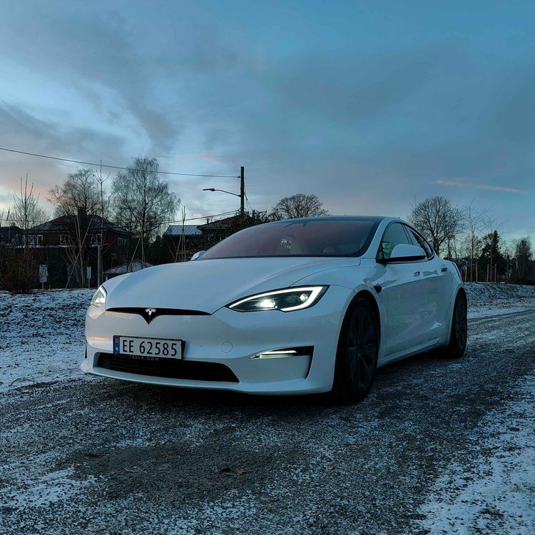 cover art for Bonus: Tesla Model S Plaid med 1.020 hk. Nerdenes hevn?!