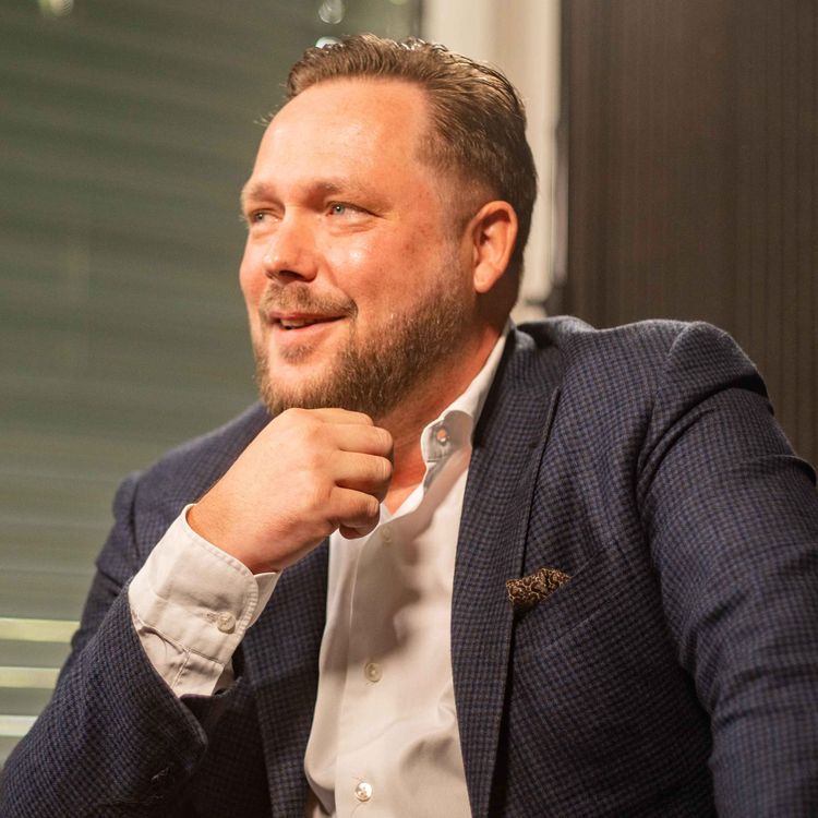 cover art for Digtective-gründer Yann Skaalen vet hvilken halvpart av markedsføringsbudsjettet som faktisk gir resultater