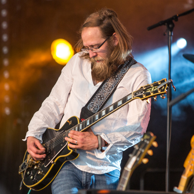 cover art for Alexander Pettersen