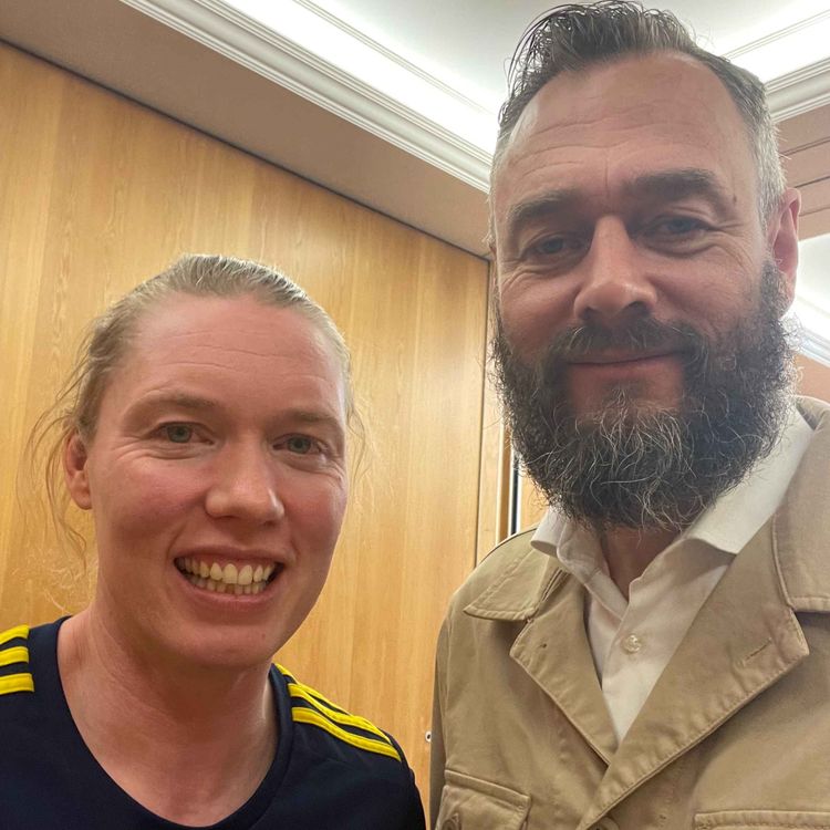 cover art for 380 - Hedvig Lindahl